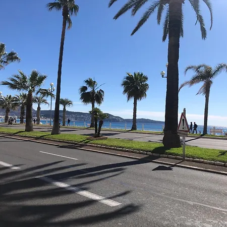 Apartment Superbe 2p Sur La Promenade Bord De Mer