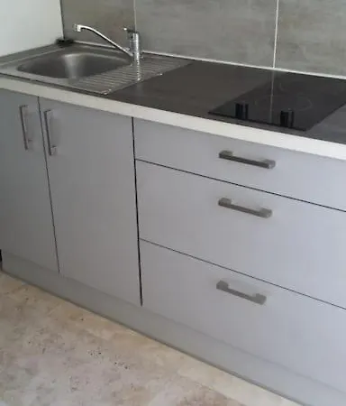 Studio Dans Le Quartier Du Port Apartment *