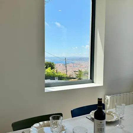 Apartment Jardin Avec Jacuzzi, Vue Et Montagne, Clim & Parking Nice