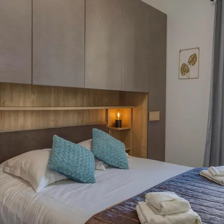 #35 Promenade Vue Proche Aeroport Balcon &ac Apartment