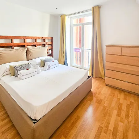 Opera 5 Old Town 4 Pers Wifi Ac Apartment Nice