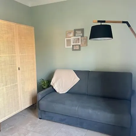 Charming Studio Apartment