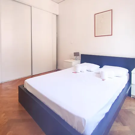 Apartment Opera 1 Old Town 4 Pers Wifi Ac
