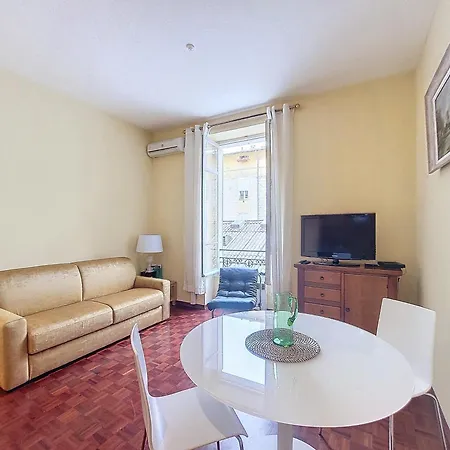 Nestor&jeeves - Kribi - Apartment