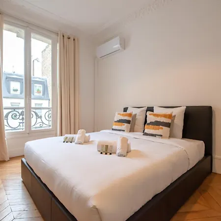 Amazing Flat - Near Champs-elysees * Nice