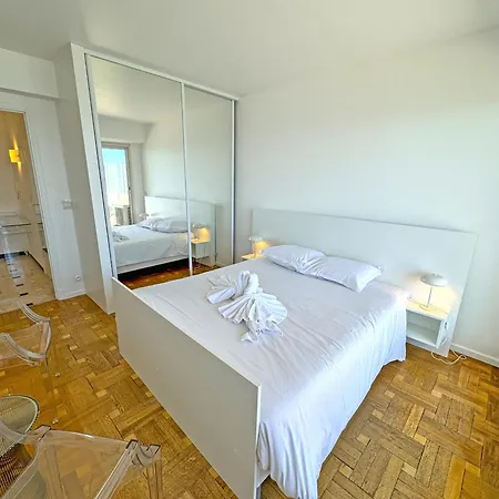 Stunning Rooftop Retreat On The Promenade Des Apartment Nice