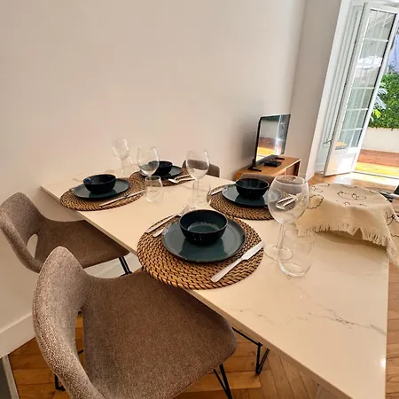 Apartment Elegant Central Flat With Private Terrace In Nice
