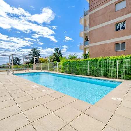 Magnifique 4pers, Clim, Parking, Piscine *