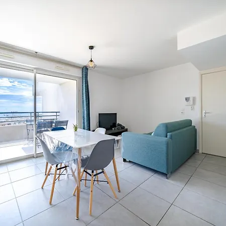 Magnifique 4pers, Clim, Parking, Piscine Nice