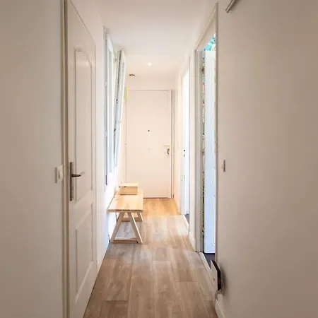 Apartment L58 Staywizus - Port 2 Bdrs 5mins Old Town & Tram *