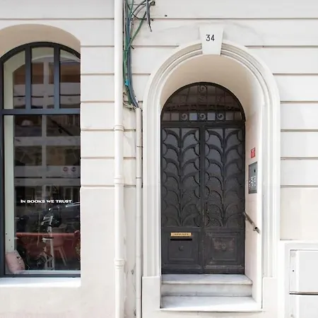 Apartment L58 Staywizus - Port 2 Bdrs 5mins Old Town & Tram Nice