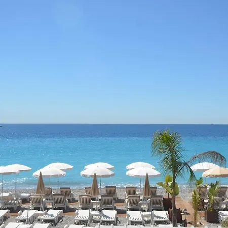 Apartment Centre Negresco 2 Pieces Calme A 150 M Des Plages Et Zone Pietonne, Parking Couvert *