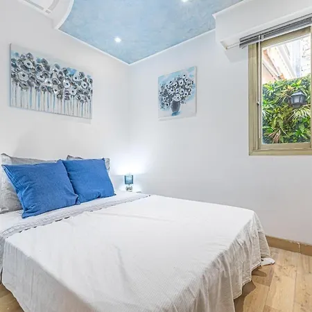 Centre Negresco 2 Pieces Calme A 150 M Des Plages Et Zone Pietonne, Parking Couvert Apartment Nice