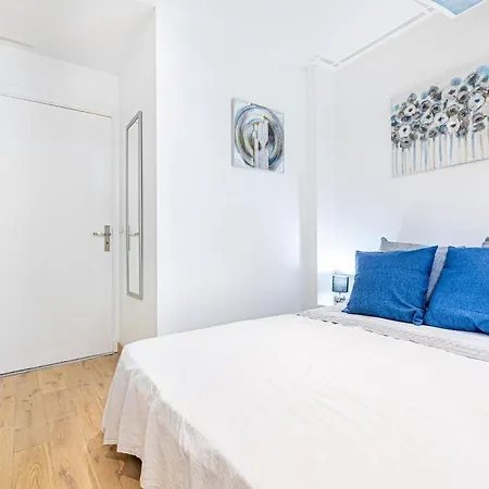 Centre Negresco 2 Pieces Calme A 150 M Des Plages Et Zone Pietonne, Parking Couvert Apartment