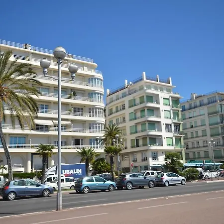 Centre Negresco 2 Pieces Calme A 150 M Des Plages Et Zone Pietonne, Parking Couvert Apartment Nice