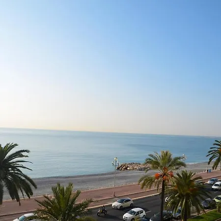Apartment Centre Negresco 2 Pieces Calme A 150 M Des Plages Et Zone Pietonne, Parking Couvert *
