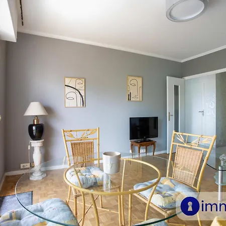 Apartment Near Airport *