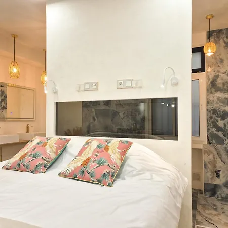 Splendide Design - Neuf Dynamique Apartment