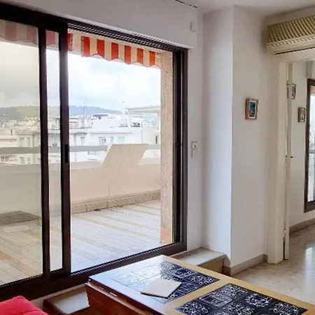 Apartment Center *