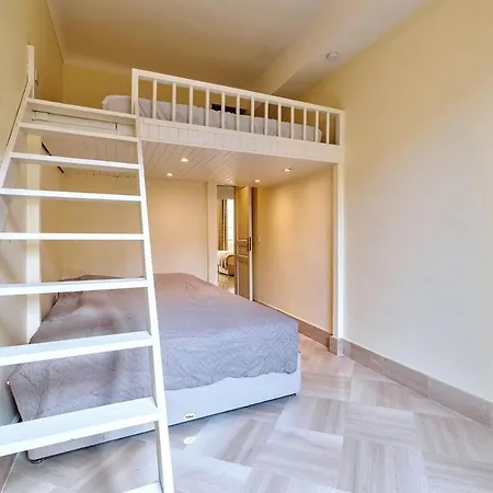 Elegant Apartment With Big Terrace Apartment *
