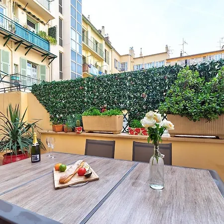 Apartment Elegant Apartment With Big Terrace *