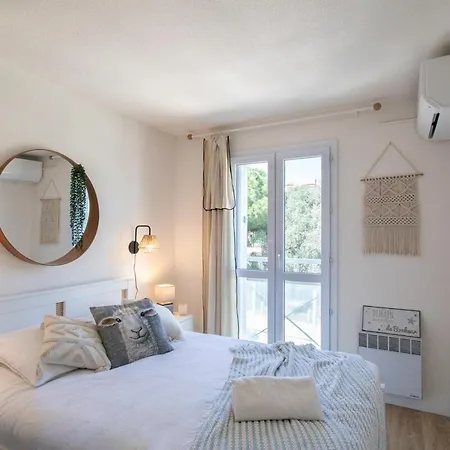 #46 Staywiz Us - Terrace Ac 4mins Walk Sea Tram T2 Airport Port Apartment