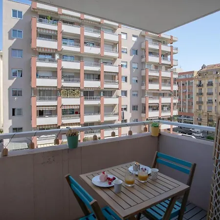 #46 Staywiz Us - Terrace Ac 4mins Walk Sea Tram T2 Airport Port