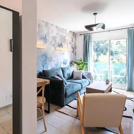 S1 Staywizus - 2p Bornala Sea View Balcony & Ac Nice