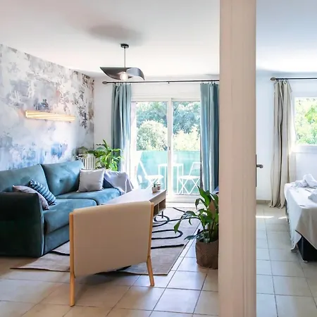 S1 Staywizus - 2p Bornala Sea View Balcony & Ac Nice