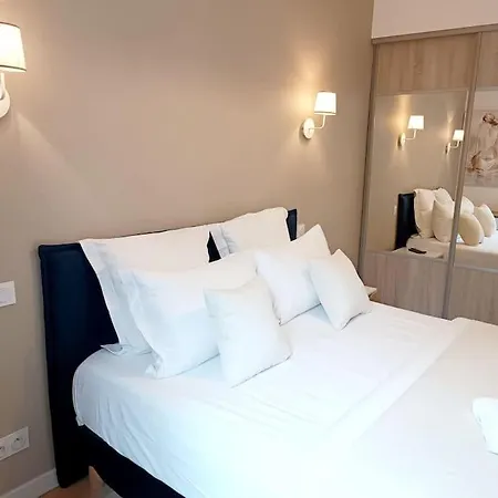 Apartment 2 Bedroom, 4-6 Pers., 5min To The Beach, Wifi, Ac Nice