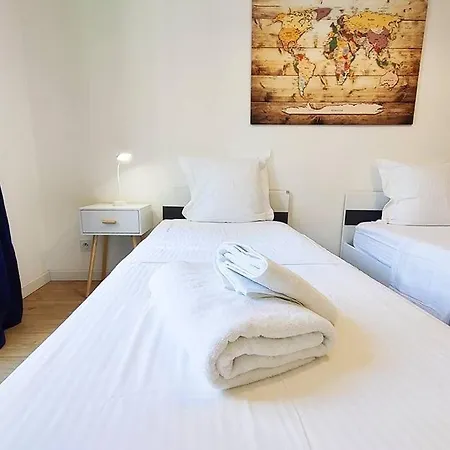 2 Bedroom, 4-6 Pers., 5min To The Beach, Wifi, Ac Apartment Nice