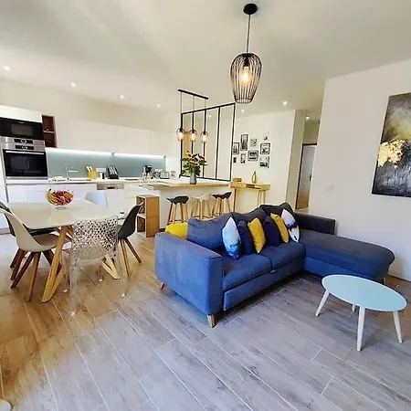 2 Bedroom, 4-6 Pers., 5min To The Beach, Wifi, Ac Apartment Nice