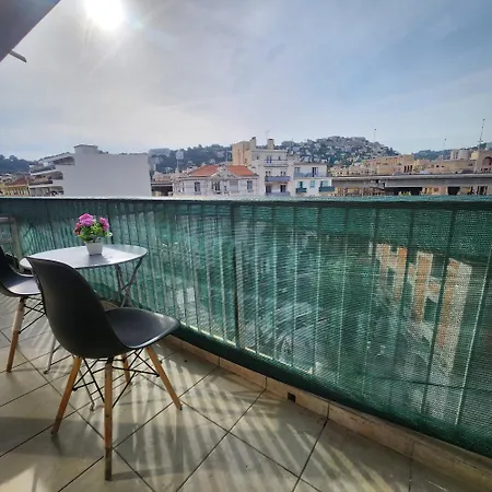 Apartment Centre - Plage, Promenade Des Anglais, Resto, Vieille , Tram A Pied ! *