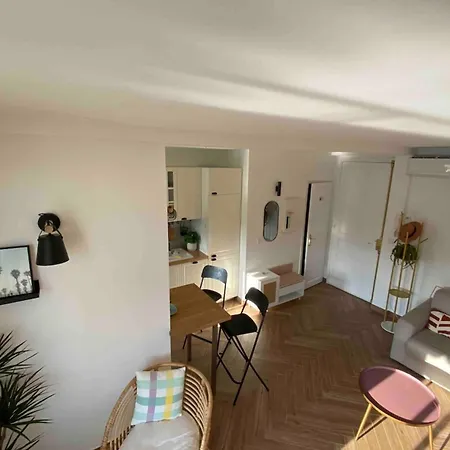 06dc Duplex Port Apartment