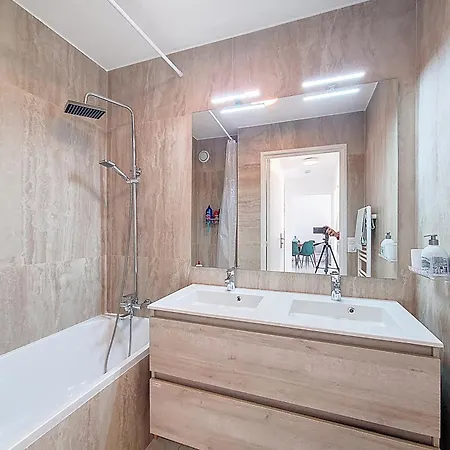 Spacieux 4 Pers Ultra-centre Apartment