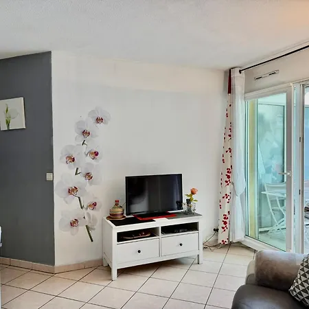 Apartment Beautiful 2-room