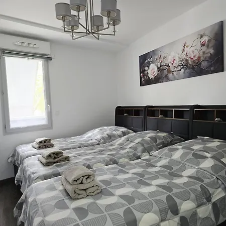 Apartment Riquier 8 *