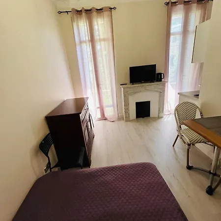 4 Apartment
