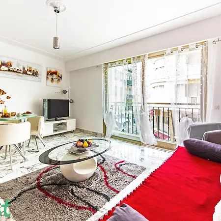 Spacious 2 1 Bedroom Elegance Comfort For Two People Apartment Nice