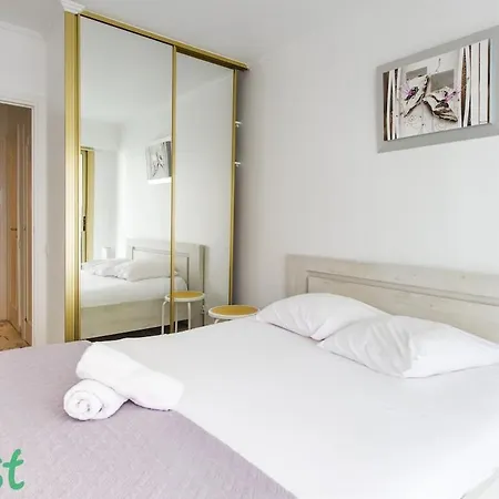 Apartment Spacious 2 1 Bedroom Elegance Comfort For Two People Nice