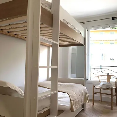 аfter Bооklng Rеquеst Sсаn Q,r-соde To соnflrm Your Rеquеst Or Read Inf0rmati0n In Dеsсripti0n ---beautiful View Of Port Of - Beaches 5 Min Away Apartment *