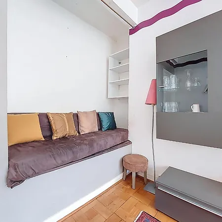 Daphne By Interhome Nice