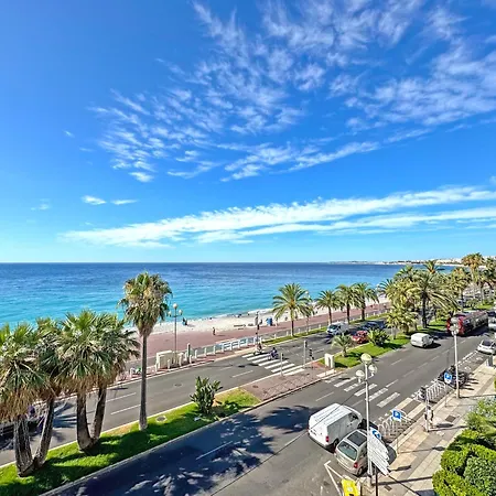 Derniere Etage Sur La Promenade! Apartment Nice