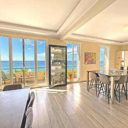 Derniere Etage Sur La Promenade! Apartment Nice