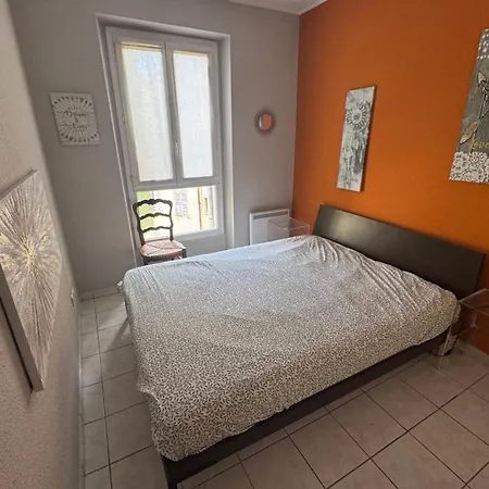 2 With Wifi In The Heart Of * Nice