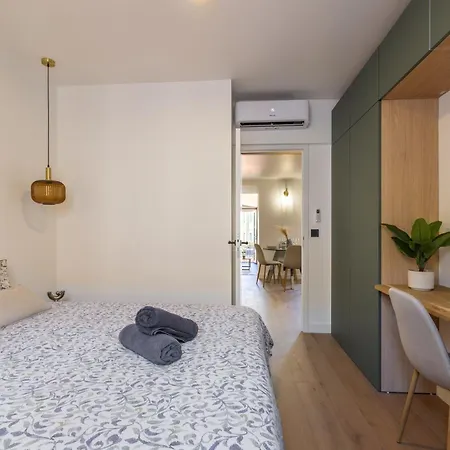 Magnifique Et Lumineux 3 Pieces Dans Le Carre Dor *