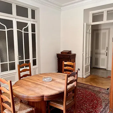 Apartment In 4 Guests, Town Center - Sea *