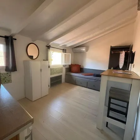 Old Nice, Beach, Air Conditioning