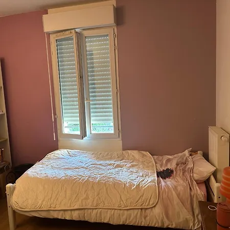 Homestay Liberation- Valrose