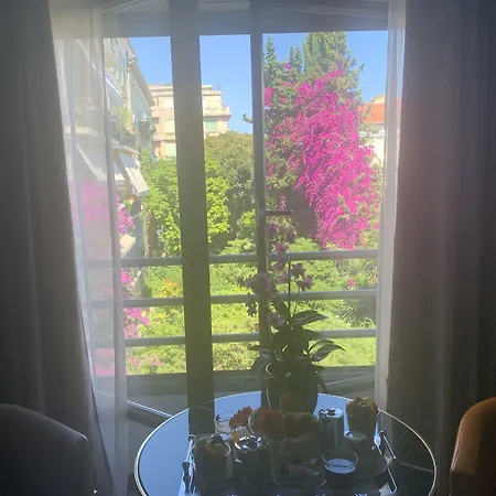 Hotel Goldstar & Nice